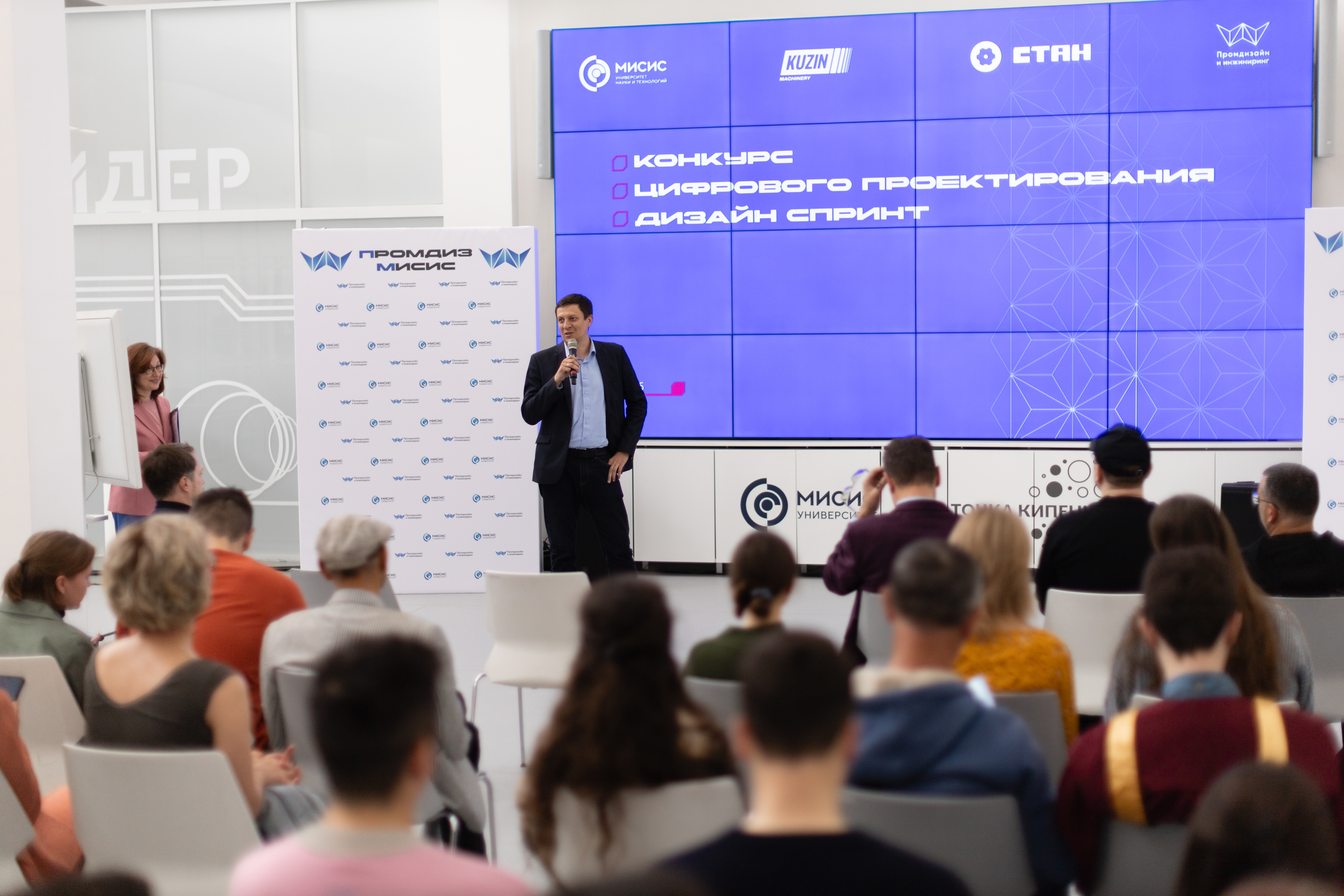 Денис Чернявский.jpg